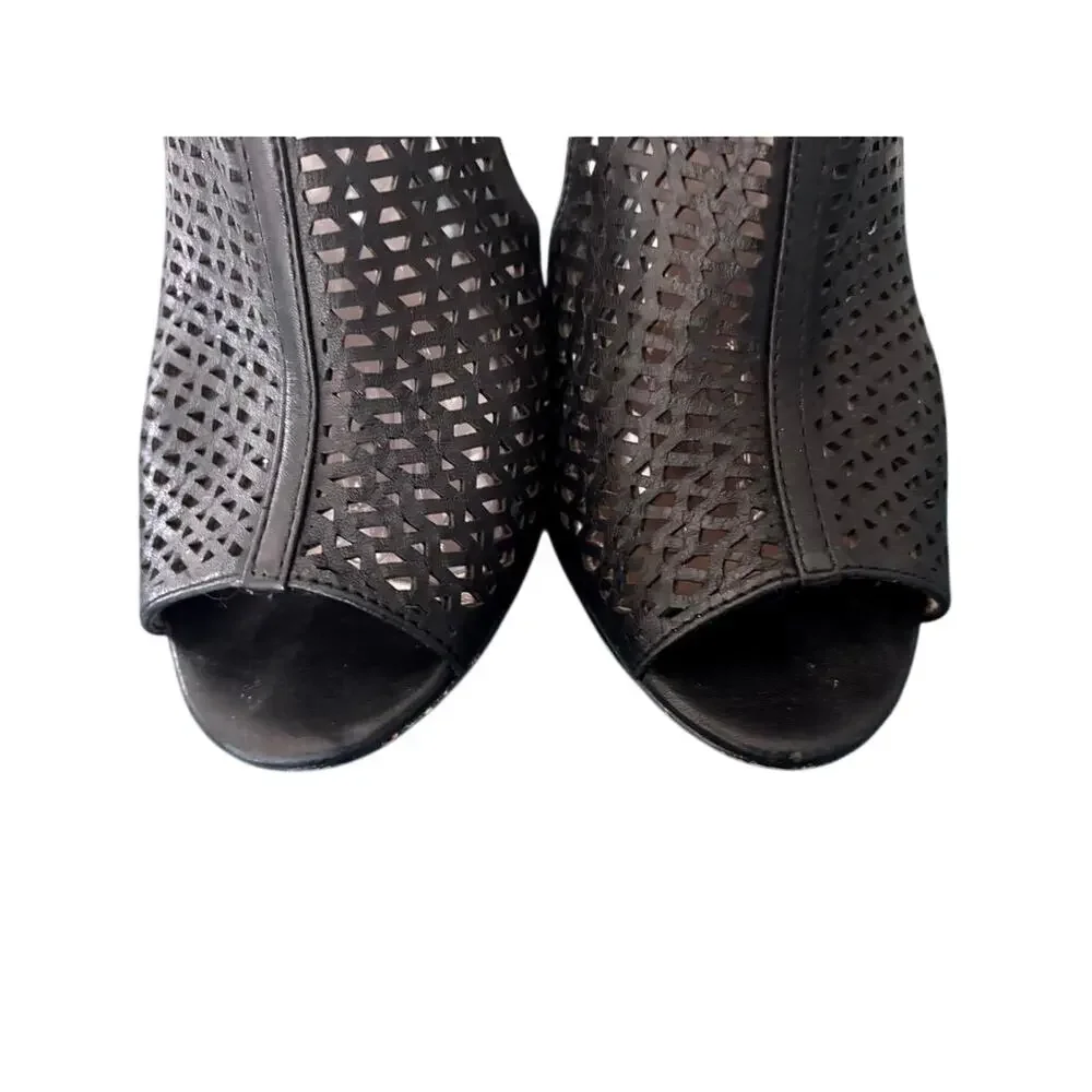Louise et Cie Olivia Black Leather Perforated Peep Toe Buckle Heels Sandals